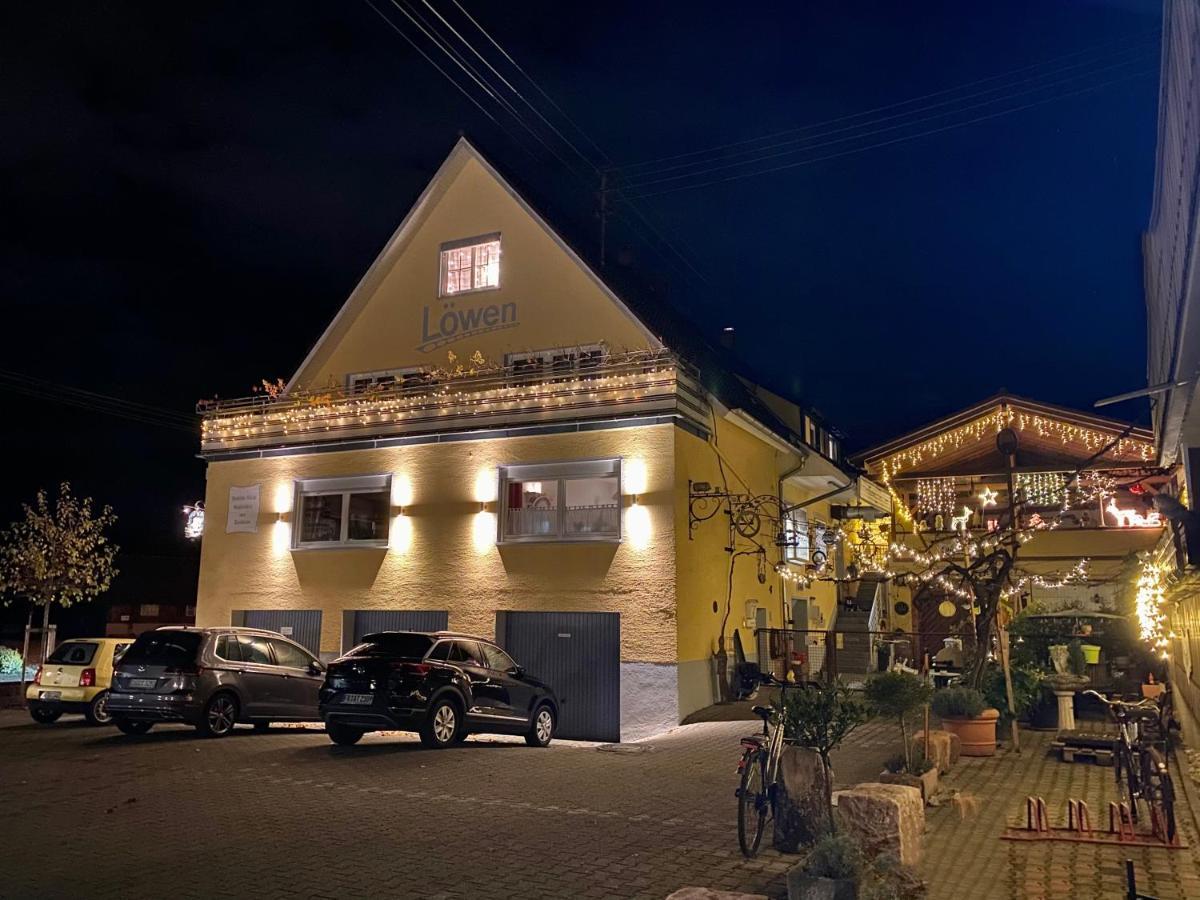 Landgasthaus Lowen Mit Gastehaus Holzhausen  Exterior photo